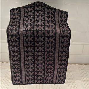 MK Scarf